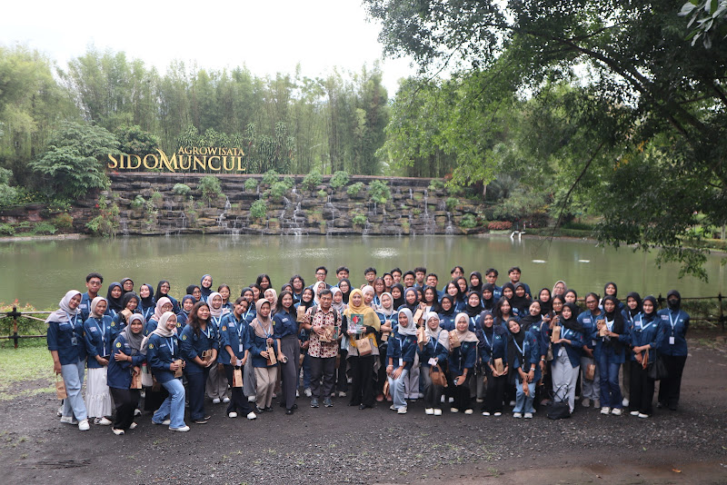 KSM Investasi UPN “Veteran” Yogyakarta Adakan Company Visit ke PT Sido Muncul Tbk